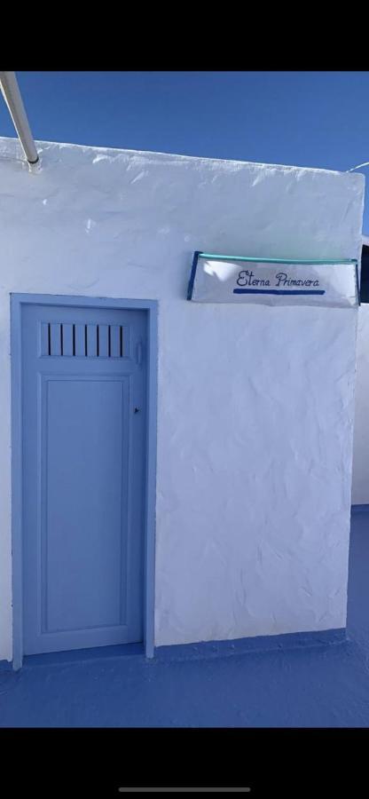 Eterna Primavera, A 40M De La Piscina Natural Punta Mujeres Exterior foto